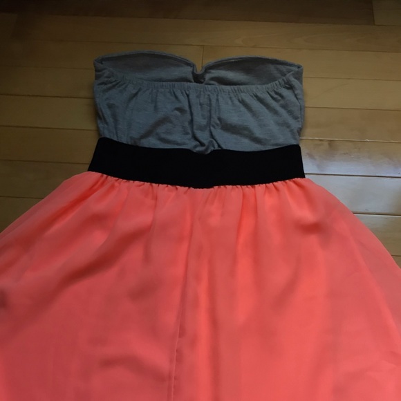 dress - Picture 5 of 6